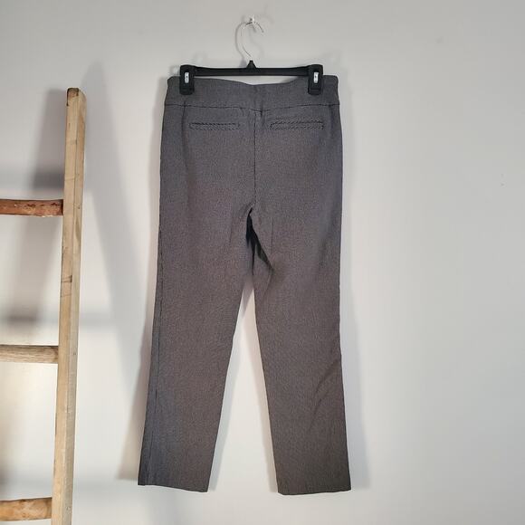 Hilary Radley Gray Elastic Waist Pull-up Pants Size M - Picture 2 of 8